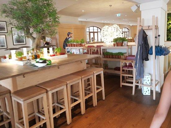 Vapiano Dresden am Neumarkt